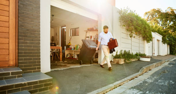 Best Junk Hauling Services  in Hamilton, OH